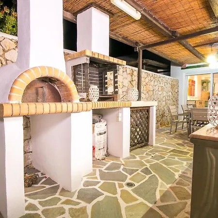 Ibiscus Holiday home *