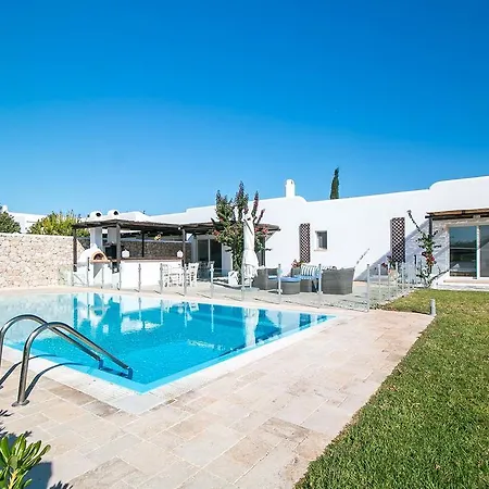 Ibiscus Holiday home *